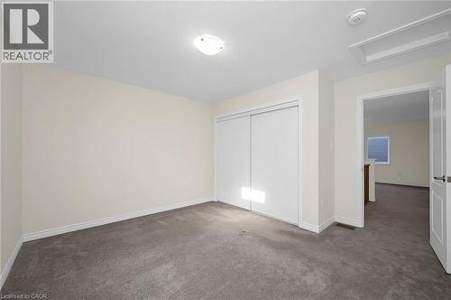 11 Frontier Drive, Thorold, ON - Indoor Photo Showing Other Room