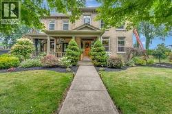 66 BANFIELD Street  Paris, ON N3L 2Z1