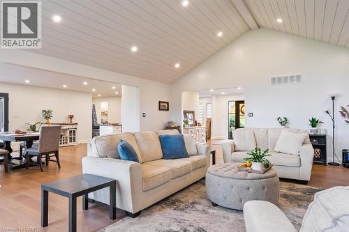 Bungalow - 5665 Milburough Line, Burlington, ON 