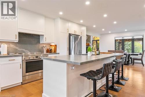 Bungalow - 5665 Milburough Line, Burlington, ON 