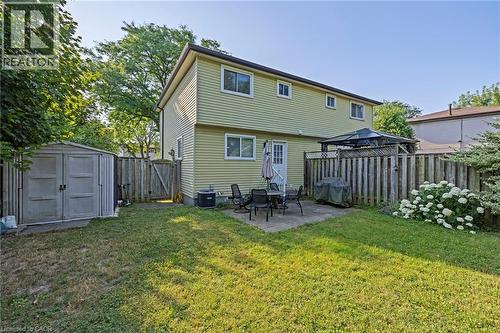 8 Gerrick Court, Hamilton, ON - Outdoor