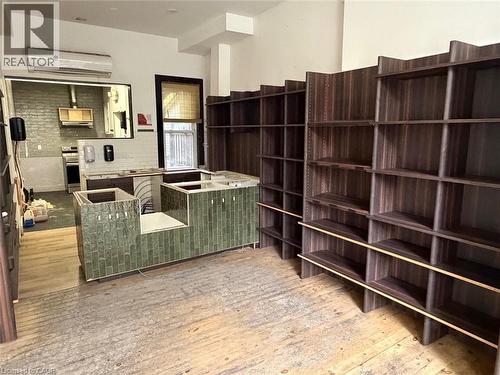 175 John Street S, Hamilton, ON 