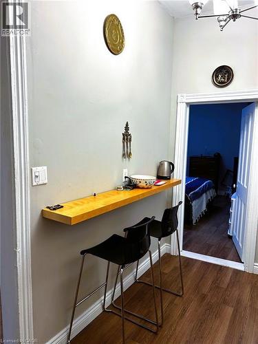 175 John Street S, Hamilton, ON 