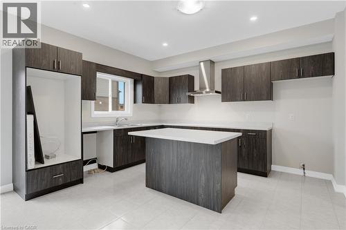 778 Bradford Avenue, Fort Erie, ON - Indoor Photo Showing Kitchen