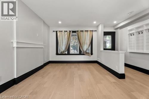 105 Rothsay Avenue, Hamilton, ON - Indoor Photo Showing Other Room