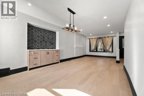 105 Rothsay Avenue, Hamilton, ON - Indoor Photo Showing Other Room