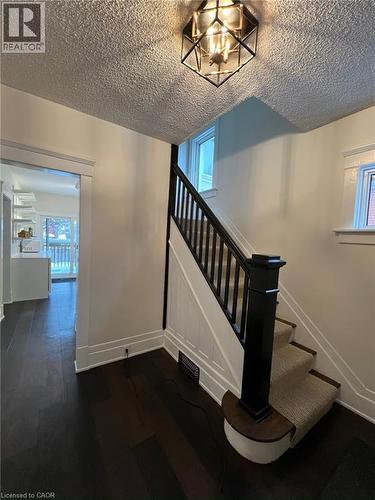 16 Park Street, Kitchener, ON - Indoor Photo Showing Other Room