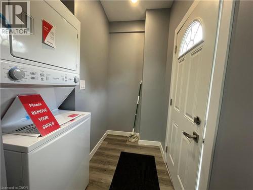 49 Madison Avenue N, Kitchener, ON - Indoor Photo Showing Laundry Room