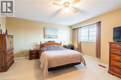 53 Myrtle Avenue, St. Catharines, ON - Indoor Photo Showing Bedroom