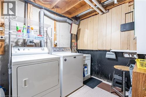 53 Myrtle Avenue, St. Catharines, ON - Indoor Photo Showing Laundry Room