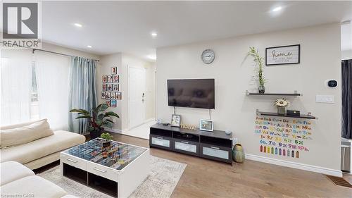 6 Adler Avenue, Hamilton, ON - Indoor Photo Showing Living Room