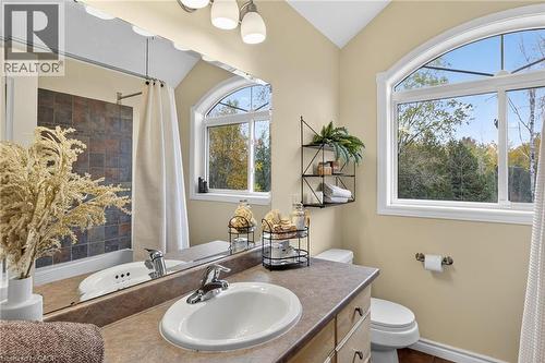 152B Wannamaker Road, Stirling, ON - Indoor Photo Showing Bathroom