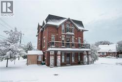 489 EAST Avenue Unit# B  Kitchener, ON N2H 0A8