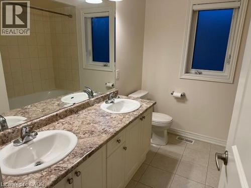 58 Heming Trail, Ancaster, ON - Indoor Photo Showing Bathroom