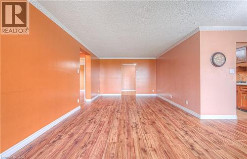 Living Room - 400 Champlain Boulevard Unit# 406, Cambridge, ON - Indoor Photo Showing Other Room