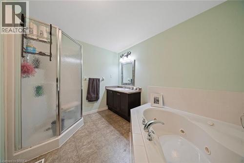 120 Dudhope Avenue Unit# 24, Cambridge, ON - Indoor Photo Showing Bathroom