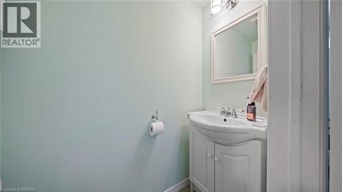 120 Dudhope Avenue Unit# 24, Cambridge, ON - Indoor Photo Showing Bathroom