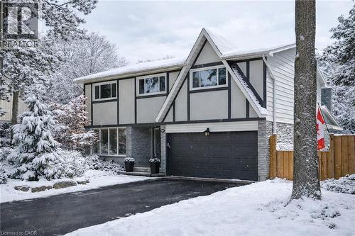 1807 HEATHER HILLS Drive  Burlington, ON L7P 2Z1