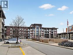 5020 CORPORATE Drive Unit# 220  Burlington, ON L7L 0H7