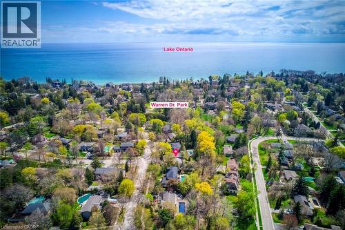 Aerial view of property's location featuring nearby suburban area and a large body of water - 170 Cavendish Court, Oakville, ON - Outdoor With View