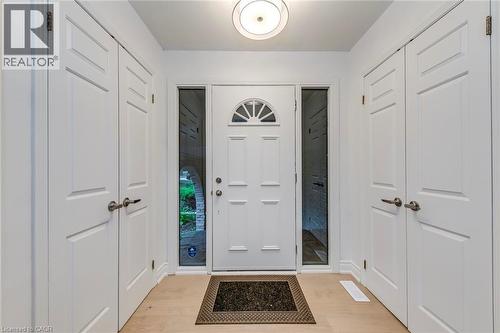 Foyer with light wood finished floors - 170 Cavendish Court, Oakville, ON - Indoor Photo Showing Other Room