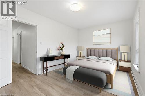 39 Burlington Street E, Hamilton, ON - Indoor Photo Showing Bedroom
