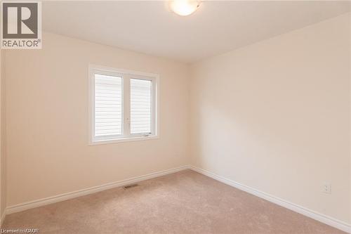 50 Shoreacres Drive, Kitchener, ON - Indoor Photo Showing Other Room
