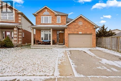 7 HONEY LOCUST Circle  Thorold, ON L2V 5E3