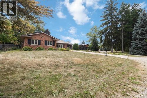 232 Paris Road E, Brantford, ON - Outdoor