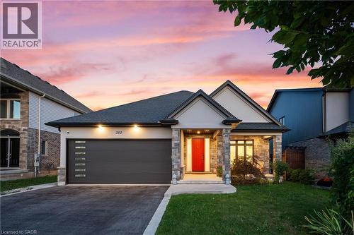 212 VIGER Drive  Welland, ON L3B 1A5