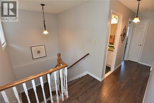 11 Jacqueline Boulevard, Hamilton, ON - Indoor Photo Showing Other Room