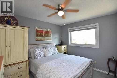 11 Jacqueline Boulevard, Hamilton, ON - Indoor Photo Showing Bedroom