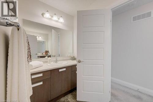 43 Greyhawk Street, Kitchener, ON - Indoor Photo Showing Bathroom