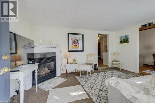 458 Upper Wentworth Street, Hamilton, ON - Indoor Photo Showing Living Room With Fireplace