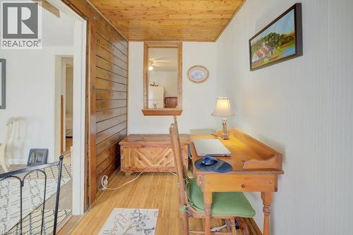 458 Upper Wentworth Street, Hamilton, ON - Indoor Photo Showing Other Room