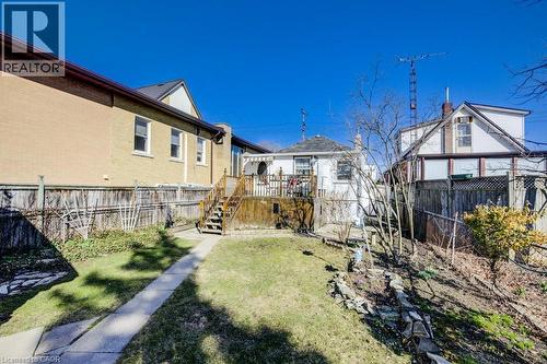 458 Upper Wentworth Street, Hamilton, ON - Outdoor