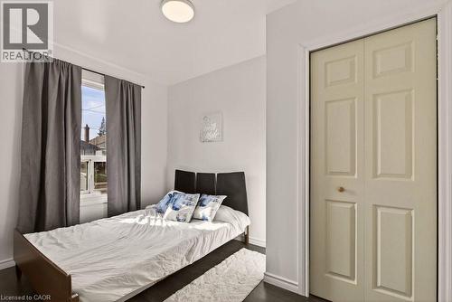 163 Hope Avenue, Hamilton, ON - Indoor Photo Showing Bedroom