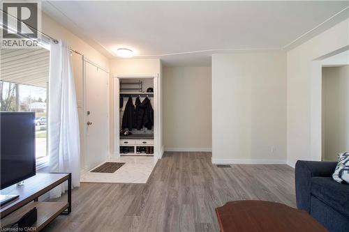 187 Clover Place, Kitchener, ON - Indoor Photo Showing Living Room