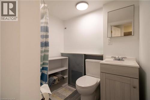 187 Clover Place, Kitchener, ON - Indoor Photo Showing Bathroom