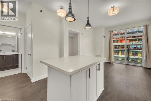 2486 Old Bronte Road Unit# 520, Oakville, ON - Indoor