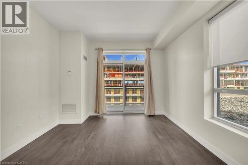 2486 Old Bronte Road Unit# 520, Oakville, ON - Indoor Photo Showing Other Room