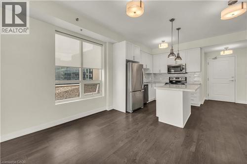 2486 Old Bronte Road Unit# 520, Oakville, ON - Indoor Photo Showing Kitchen With Stainless Steel Kitchen With Upgraded Kitchen