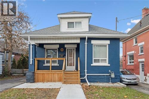 262 MADISON Avenue S  Kitchener, ON N2M 3H4