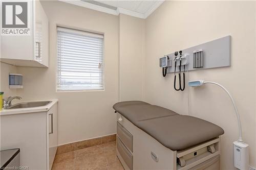 574 Upper James Street, Hamilton, ON 