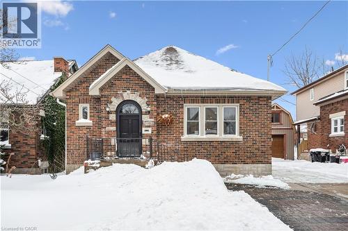 131 MILL Street  Kitchener, ON N2M 3P7
