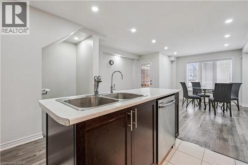 390 Linden Drive, Cambridge, ON - Indoor Photo Showing Kitchen With Double Sink