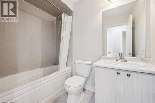 390 Linden Drive, Cambridge, ON - Indoor Photo Showing Bathroom