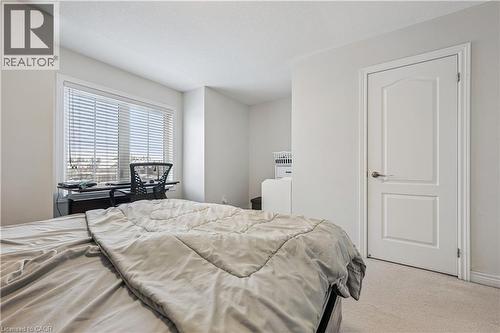 390 Linden Drive, Cambridge, ON - Indoor Photo Showing Bedroom
