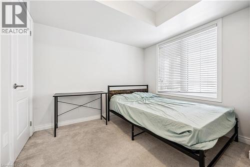 390 Linden Drive, Cambridge, ON - Indoor Photo Showing Bedroom