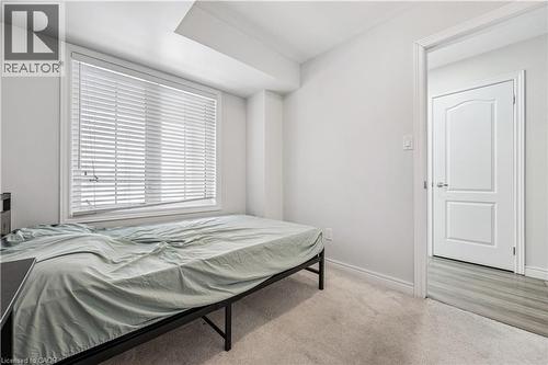 390 Linden Drive, Cambridge, ON - Indoor Photo Showing Bedroom